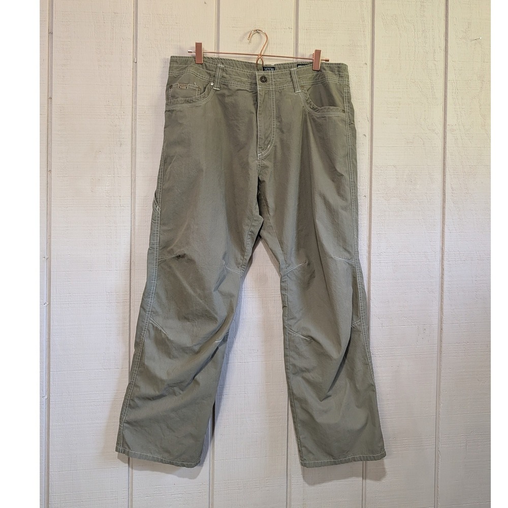 Kuhl Revolvr Mens 36x30 Green Hybrid Hiking Pants Articulated Knee